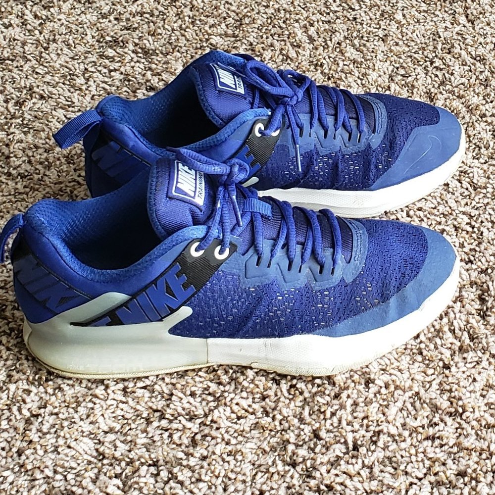 Nike Zoom Domination TR shoes